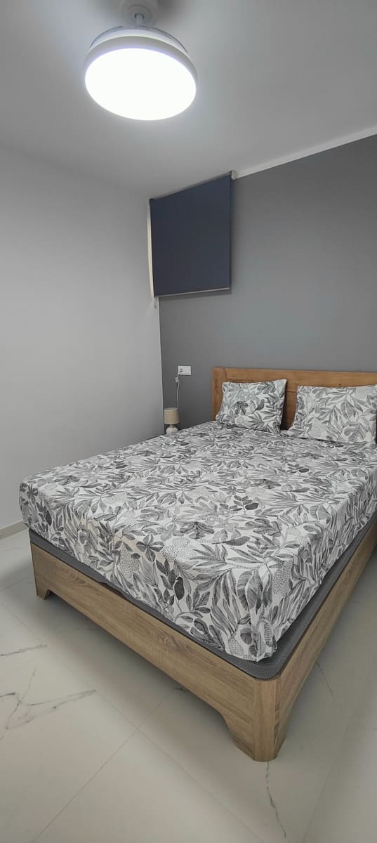 2 soveværelse Lejlighed til leje i Puerto Rico med swimmingpool garage - € 1.800 (Ref: 9564824)