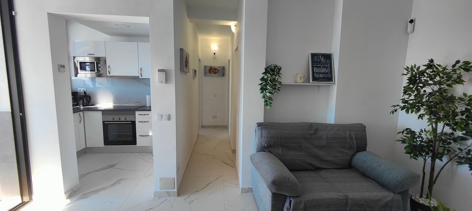 2 soveværelse Lejlighed til leje i Puerto Rico med swimmingpool garage - € 1.800 (Ref: 9564824)