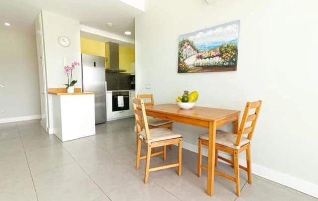 2 soveværelse Lejlighed til leje i Arguineguín, Mogán med swimmingpool - € 1.500 (Ref: 9619012)