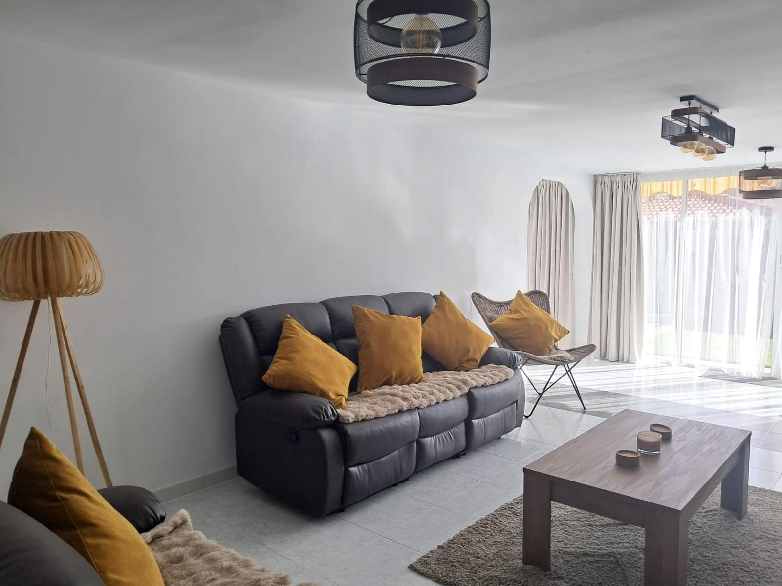 3 bedroom Villa for rent in Tauro with pool - € 3,900 (Ref: 9690096)