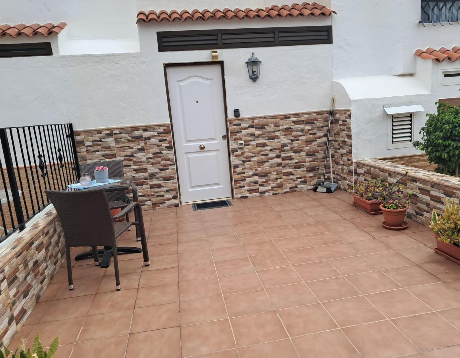 2 bedroom Townhouse for sale in Puerto Rico with pool garage - € 280,000 (Ref: 9701358)