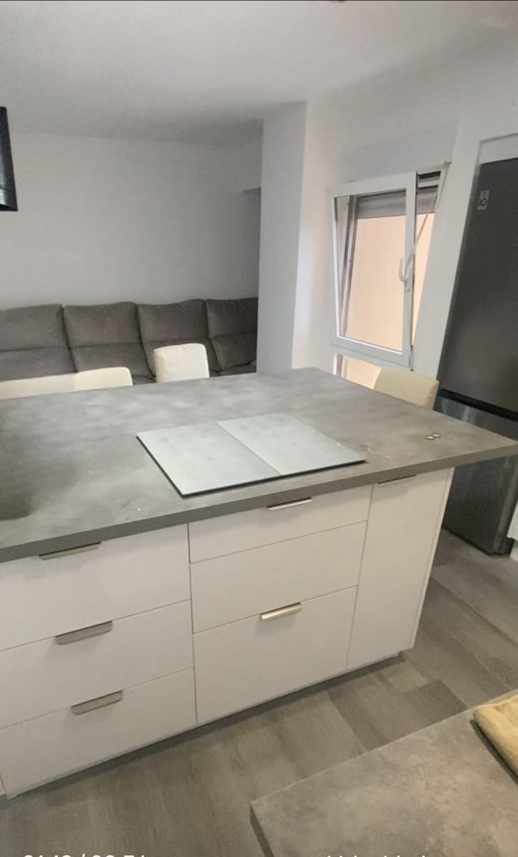 3 sovrum Lägenhet att hyra i Las Palmas de Gran Canaria - 1 000 € (Ref: 9794236)