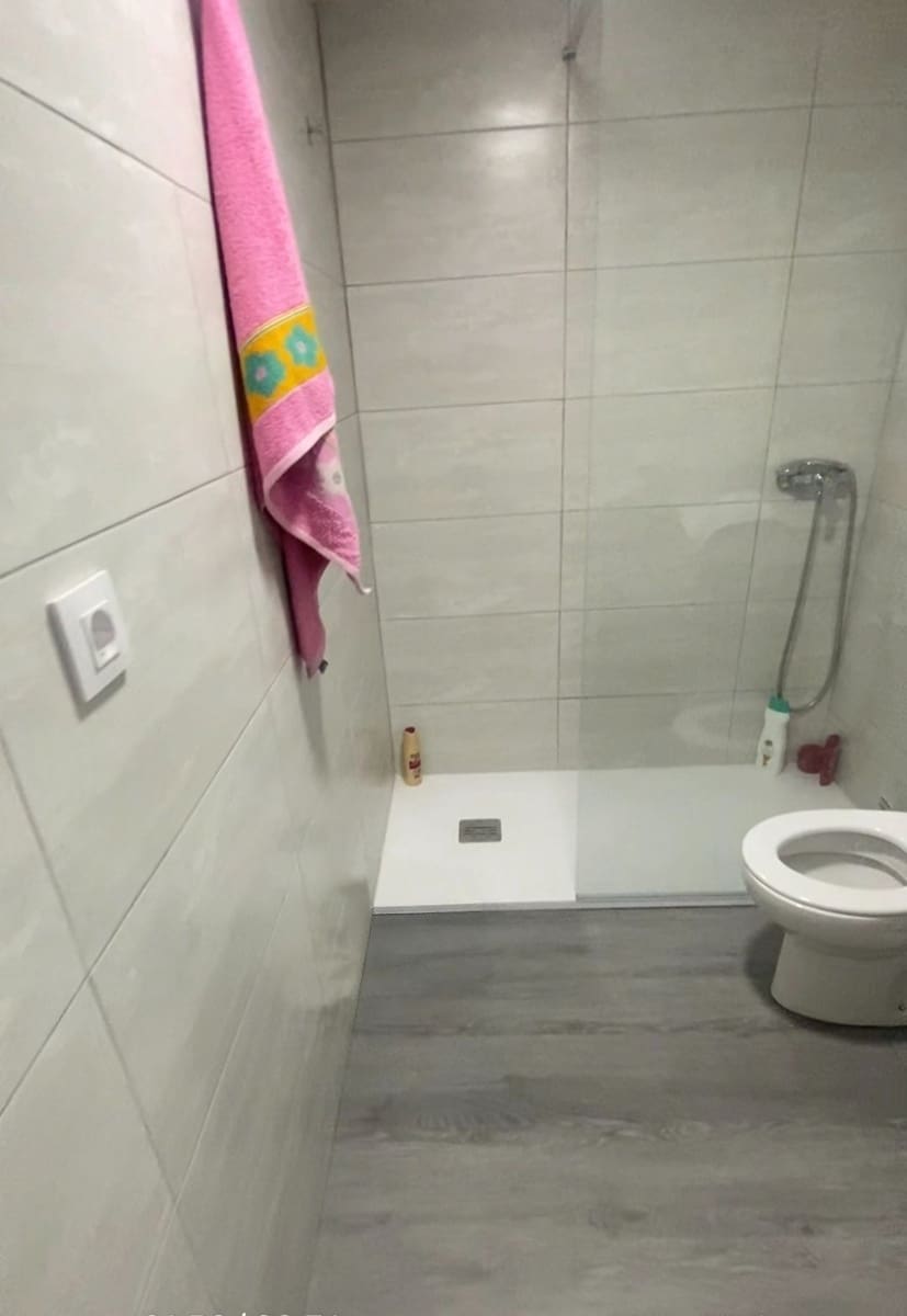 3 sovrum Lägenhet att hyra i Las Palmas de Gran Canaria - 1 000 € (Ref: 9794236)