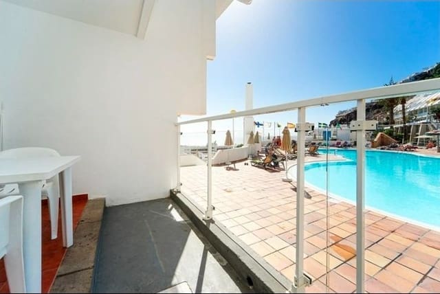Apartamento de 1 habitación en Puerto Rico, Mogán en venta con piscina - 125.000 € (Ref: 9828747)