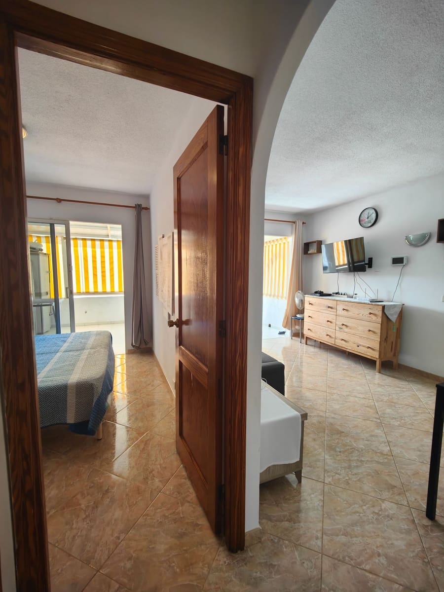 1 bedroom Apartment for sale in Playa del Cura with pool - € 295,000 (Ref: 9842640)