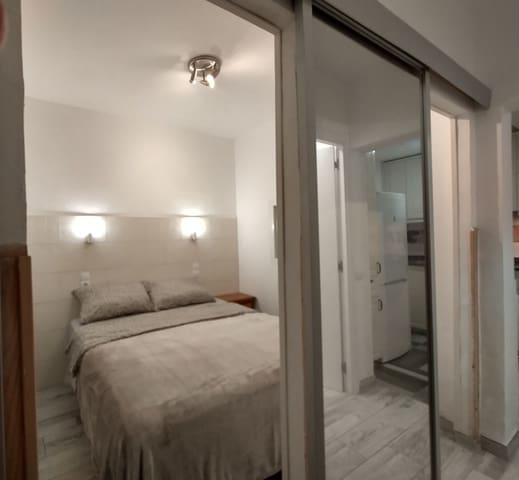 1 slaapkamer Appartement te huur in Arguineguín, Mogán - € 1.000 (Ref: 9884142)