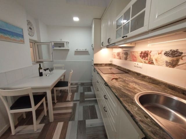1 slaapkamer Appartement te huur in Arguineguín, Mogán - € 1.000 (Ref: 9884142)