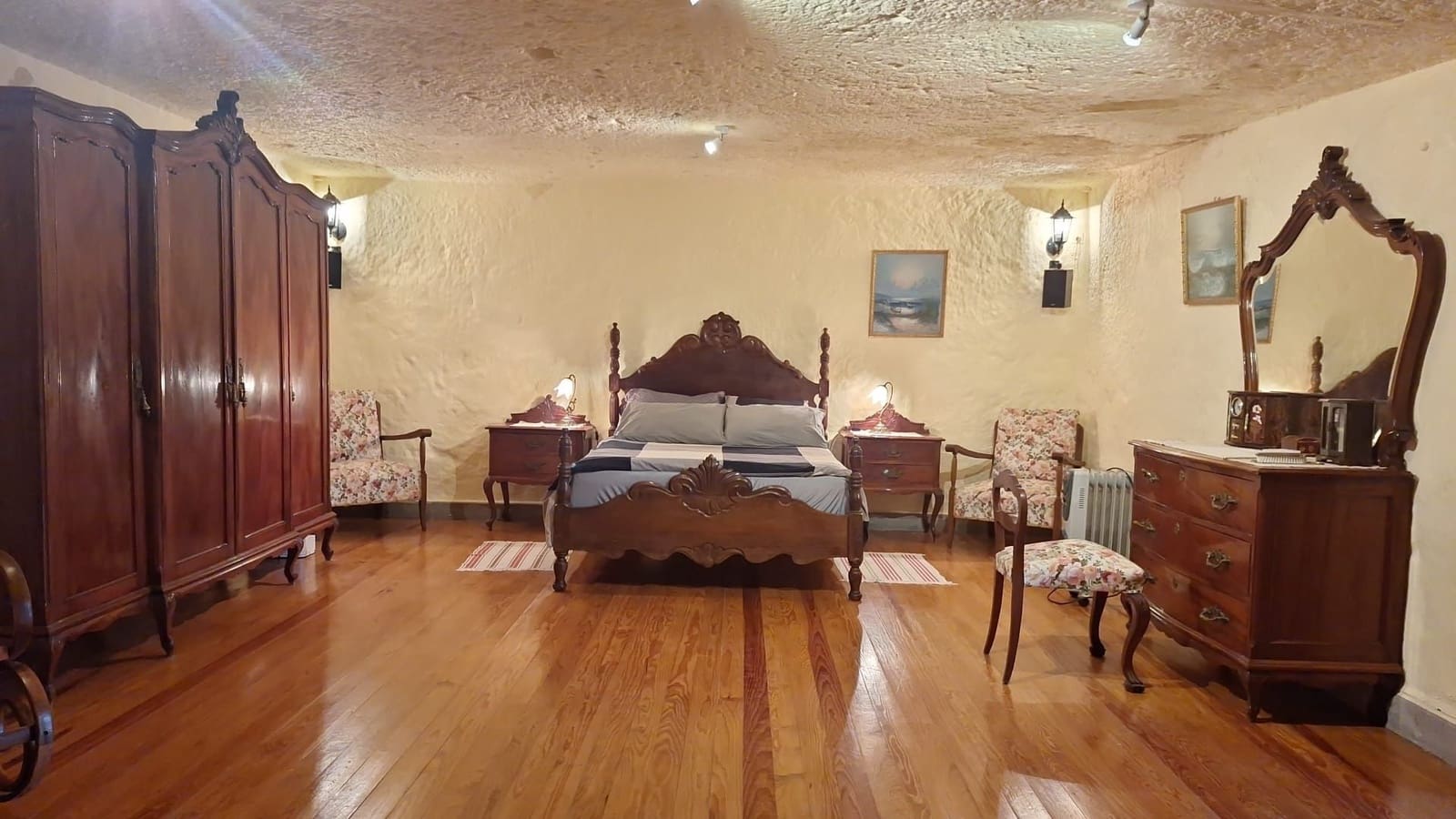 2 bedroom Finca/Country House for sale in Teror with pool - € 395,000 (Ref: 9937532)