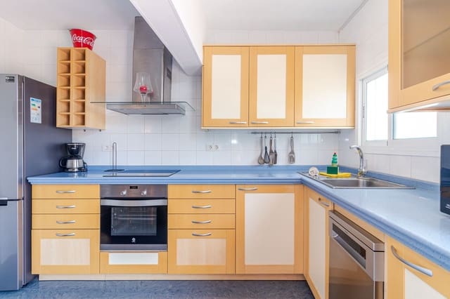 1 quarto Apartamento para arrendar em San Bartolomé de Tirajana com piscina - 1 500 € (Ref: 9957540)