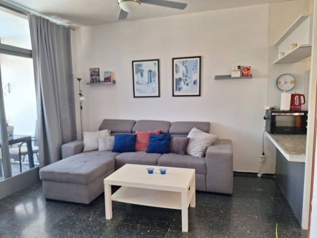 1 makuuhuone Huoneisto vuokrattavana paikassa Puerto Rico, Mogán mukana uima-altaan 
autotalli - 950 € (Ref: 9978401)