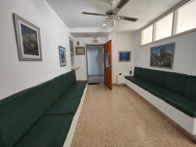 Kantoor te huur in Arguineguín, Mogán - € 750 (Ref: 9998121)