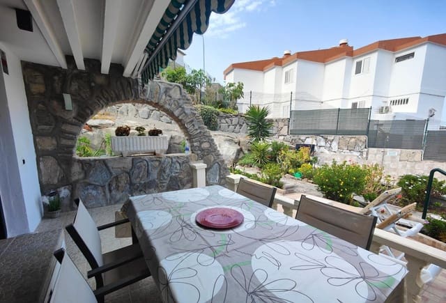 3 sovrum Hus att hyra i Puerto Rico, Mogán med pool garage - 1 500 € (Ref: 9999540)