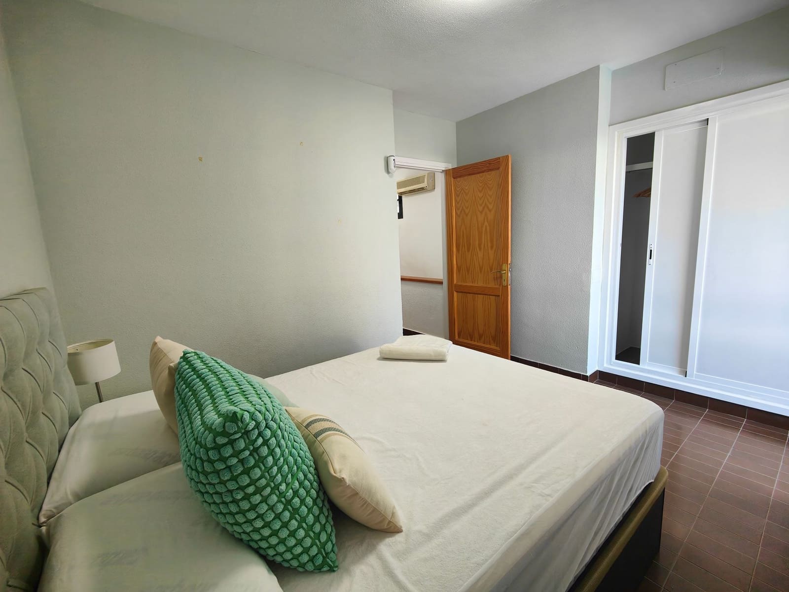 3 slaapkamer Huis te huur in Puerto Rico met zwembad garage - € 1.500 (Ref: 9999540)