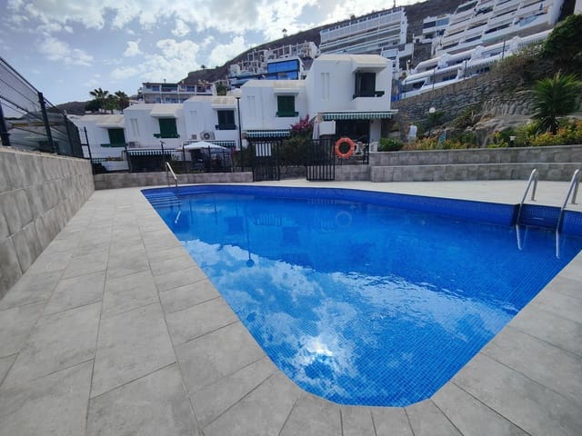 3 sovrum Hus att hyra i Puerto Rico, Mogán med pool garage - 1 500 € (Ref: 9999540)