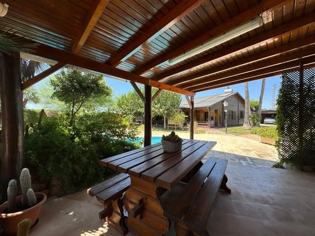 3 sypialnia Bungalow na sprzedaż w San Fulgencio z basenem garażem - 460 000 € (Ref: 10007568)