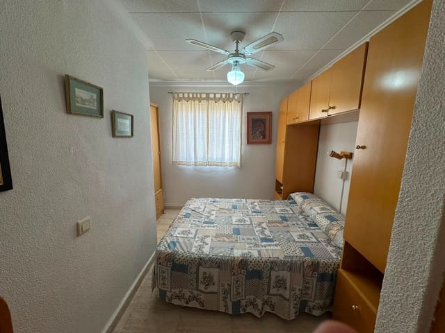 Casa de 2 habitaciones en La Marina, Elche / Elx en venta - 150.000 € (Ref: 10008017)