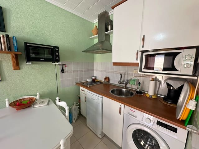 Casa de 2 habitaciones en La Marina, Elche / Elx en venta - 150.000 € (Ref: 10008017)