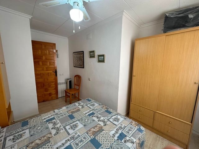 Casa de 2 habitaciones en La Marina, Elche / Elx en venta - 150.000 € (Ref: 10008017)