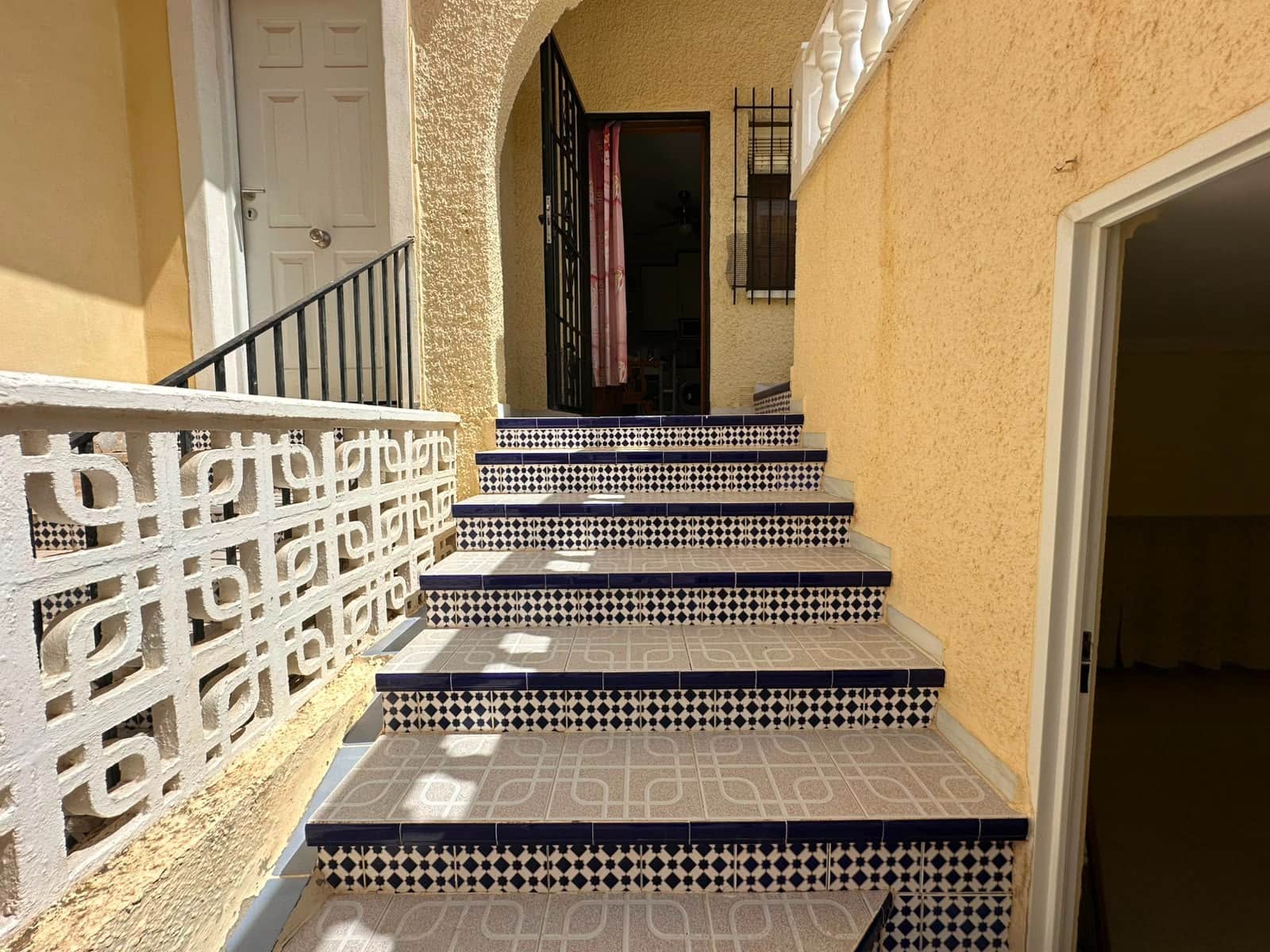 Casa de 2 habitaciones en La Marina en venta - 150.000 € (Ref: 10008017)