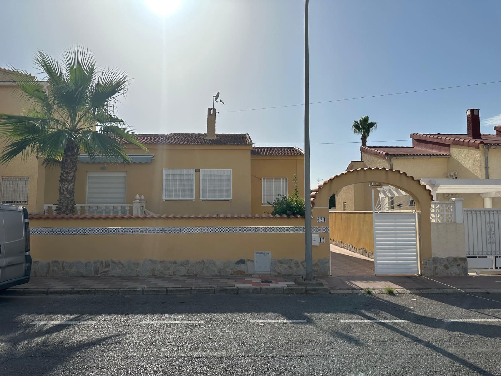 3 sypialnia Willa na sprzedaż w La Marina z basenem garażem - 250 000 € (Ref: 10024602)
