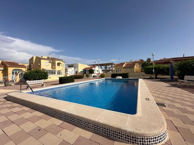 3 bedroom Villa for sale in La Marina, Elche / Elx with pool garage - € 250,000 (Ref: 10024602)