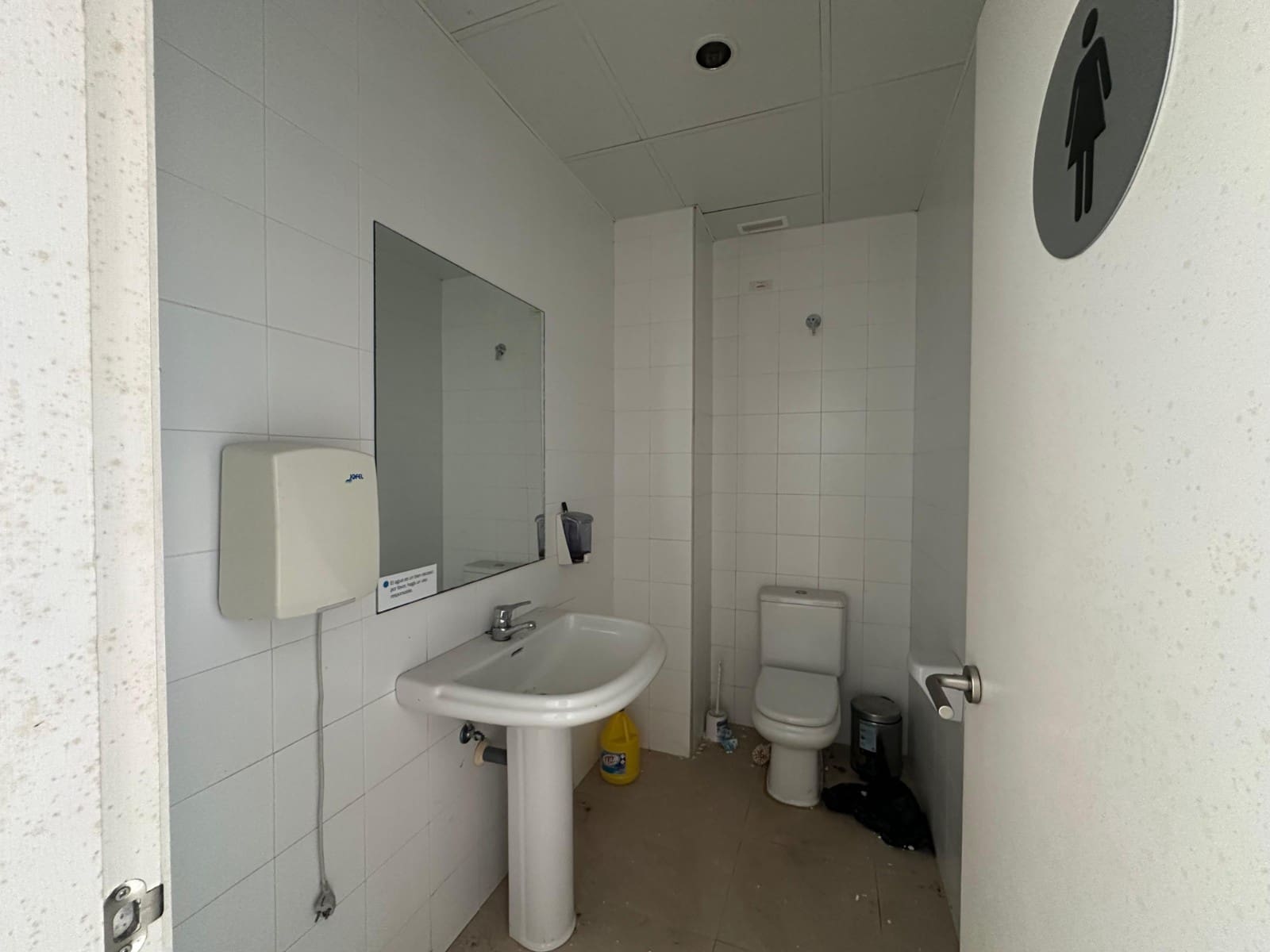 Comercial para venda em Daya Nueva - 150 000 € (Ref: 10045768)