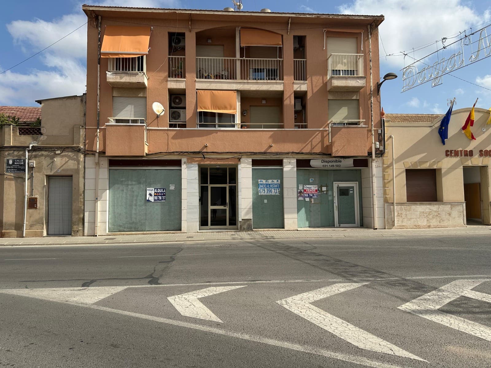 Comercial para venda em Daya Nueva - 150 000 € (Ref: 10045768)