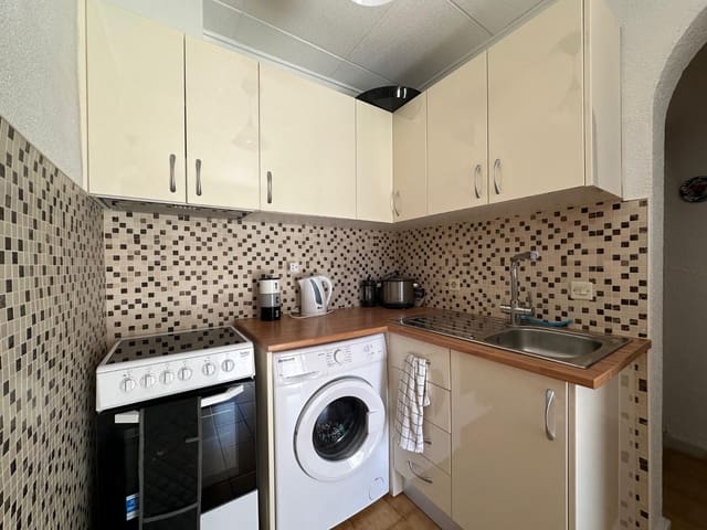 3 soverom Hus til salgs i La Marina, Elche / Elx - € 107 000 (Ref: 10073375)