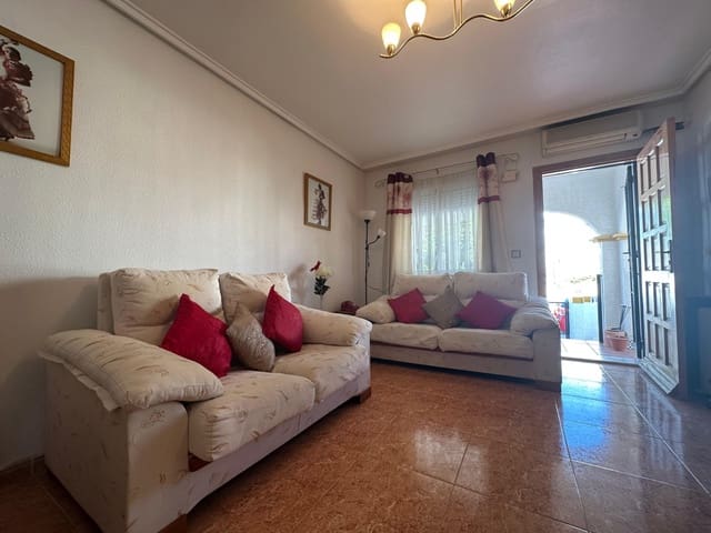 Chalet de 3 habitaciones en La Marina, Elche / Elx en venta con piscina garaje - 174.999 € (Ref: 10076834)
