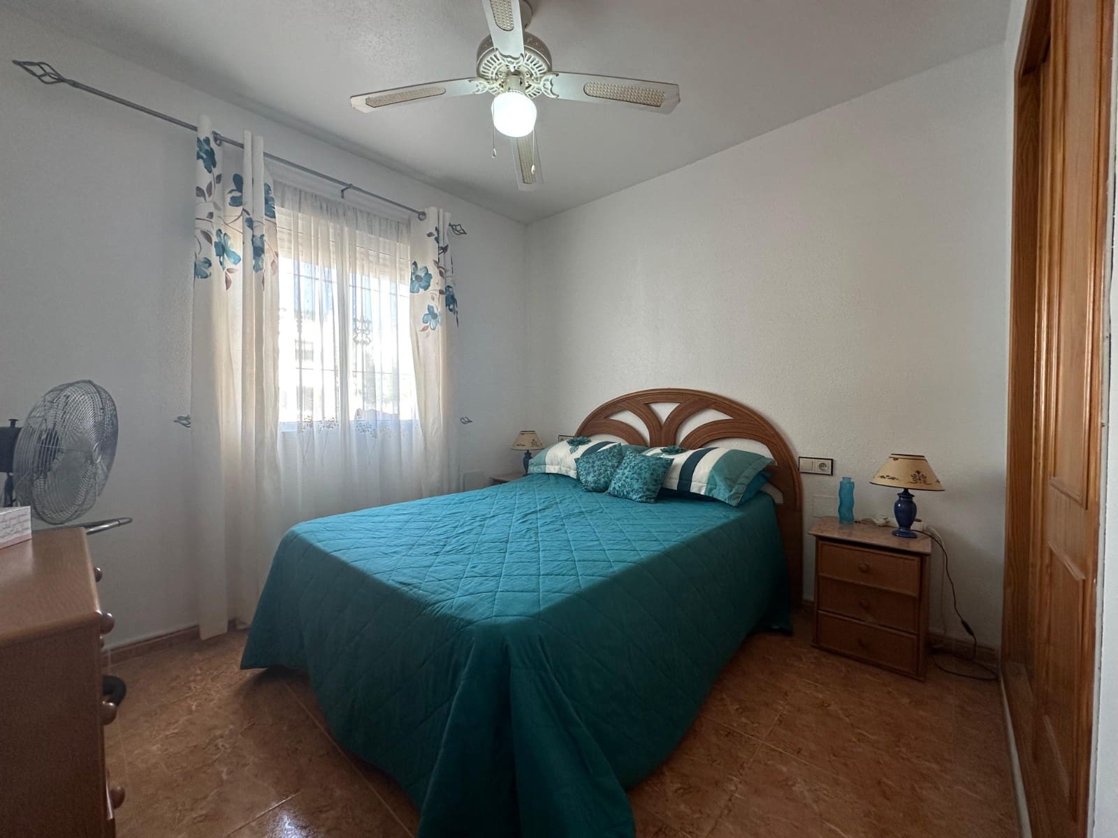Chalet de 3 habitaciones en La Marina en venta con piscina garaje - 174.999 € (Ref: 10076834)