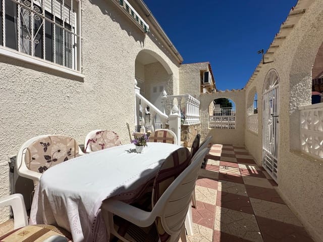 3 quarto Casa em Banda para venda em La Marina, Elche / Elx - 120 000 € (Ref: 10077047)