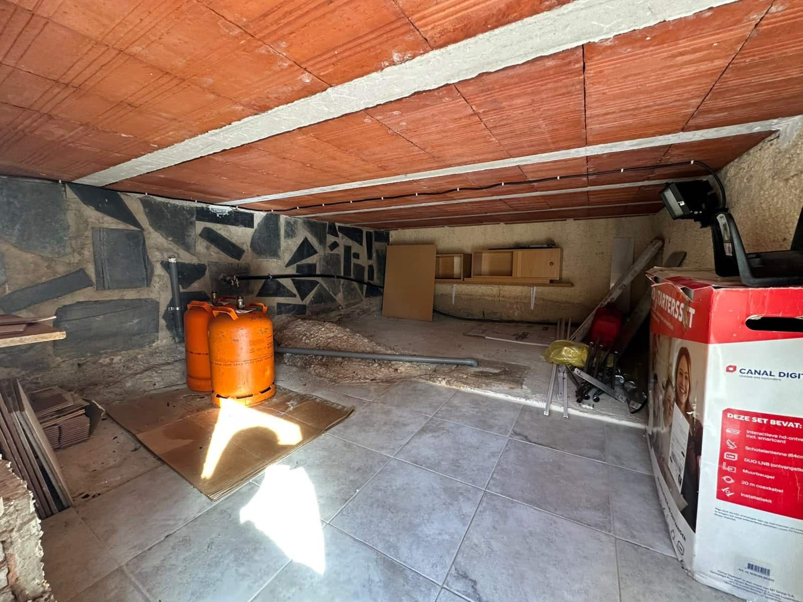 2 makuuhuone Omakotitalo myytävänä paikassa La Marina - 125 000 € (Ref: 10144764)