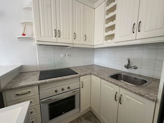 2 makuuhuone Omakotitalo myytävänä paikassa La Marina, Elche / Elx - 125 000 € (Ref: 10144764)