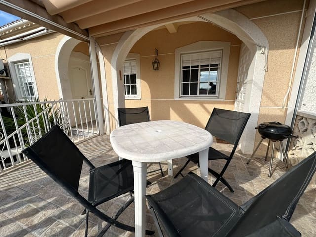 2 makuuhuone Omakotitalo myytävänä paikassa La Marina, Elche / Elx - 125 000 € (Ref: 10144764)