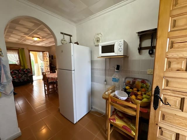 3 soveværelse Villa til salg i La Marina, Elche / Elx med garage - € 180.000 (Ref: 10155877)