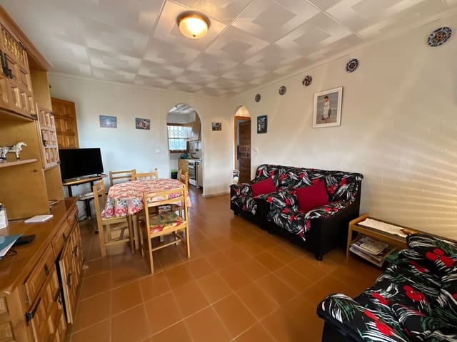 3 soveværelse Villa til salg i La Marina, Elche / Elx med garage - € 180.000 (Ref: 10155877)