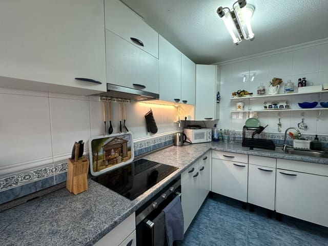 3 soveværelse Byhus til salg i La Marina, Elche / Elx - € 160.000 (Ref: 10156177)
