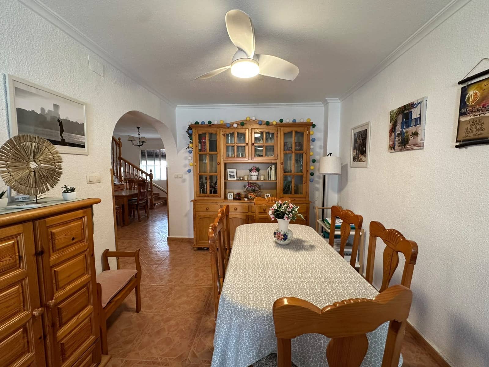 3 makuuhuone Omakotitalo myytävänä paikassa La Marina - 160 000 € (Ref: 10156177)