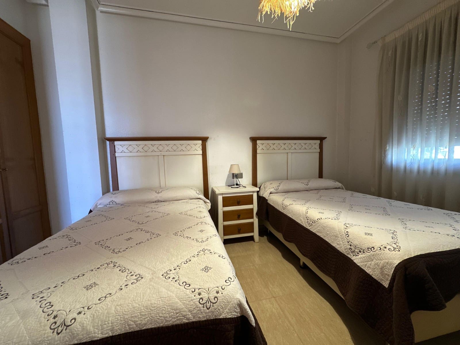 3 sypialnia Willa na sprzedaż w La Marina z basenem garażem - 380 000 € (Ref: 10172117)