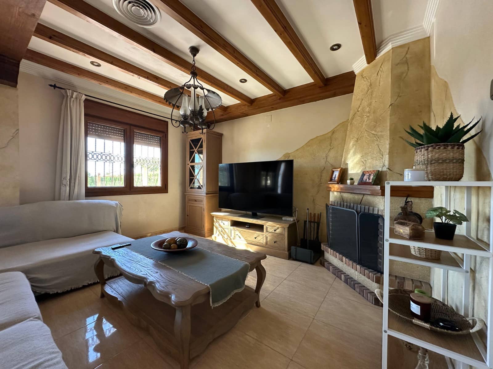 3 sypialnia Willa na sprzedaż w La Marina z basenem garażem - 380 000 € (Ref: 10172117)