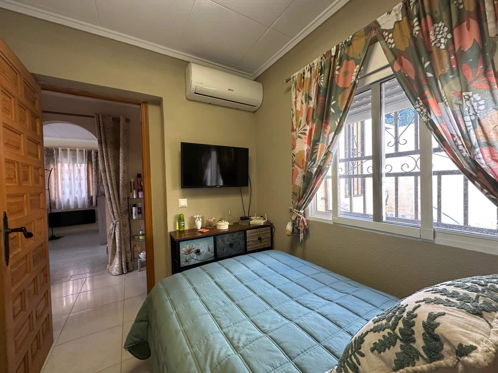 2 slaapkamer Villa te koop in La Marina met zwembad garage - € 250.000 (Ref: 10182224)