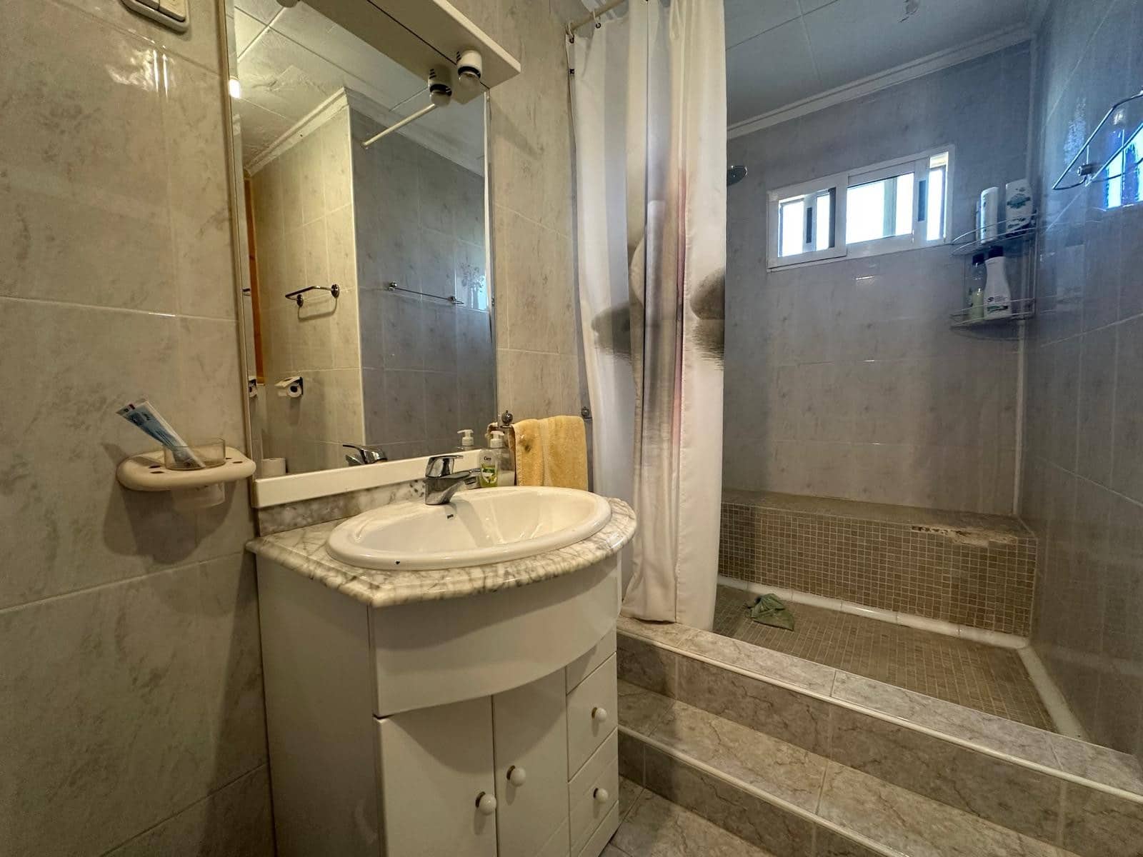 2 slaapkamer Villa te koop in La Marina met zwembad garage - € 250.000 (Ref: 10182224)