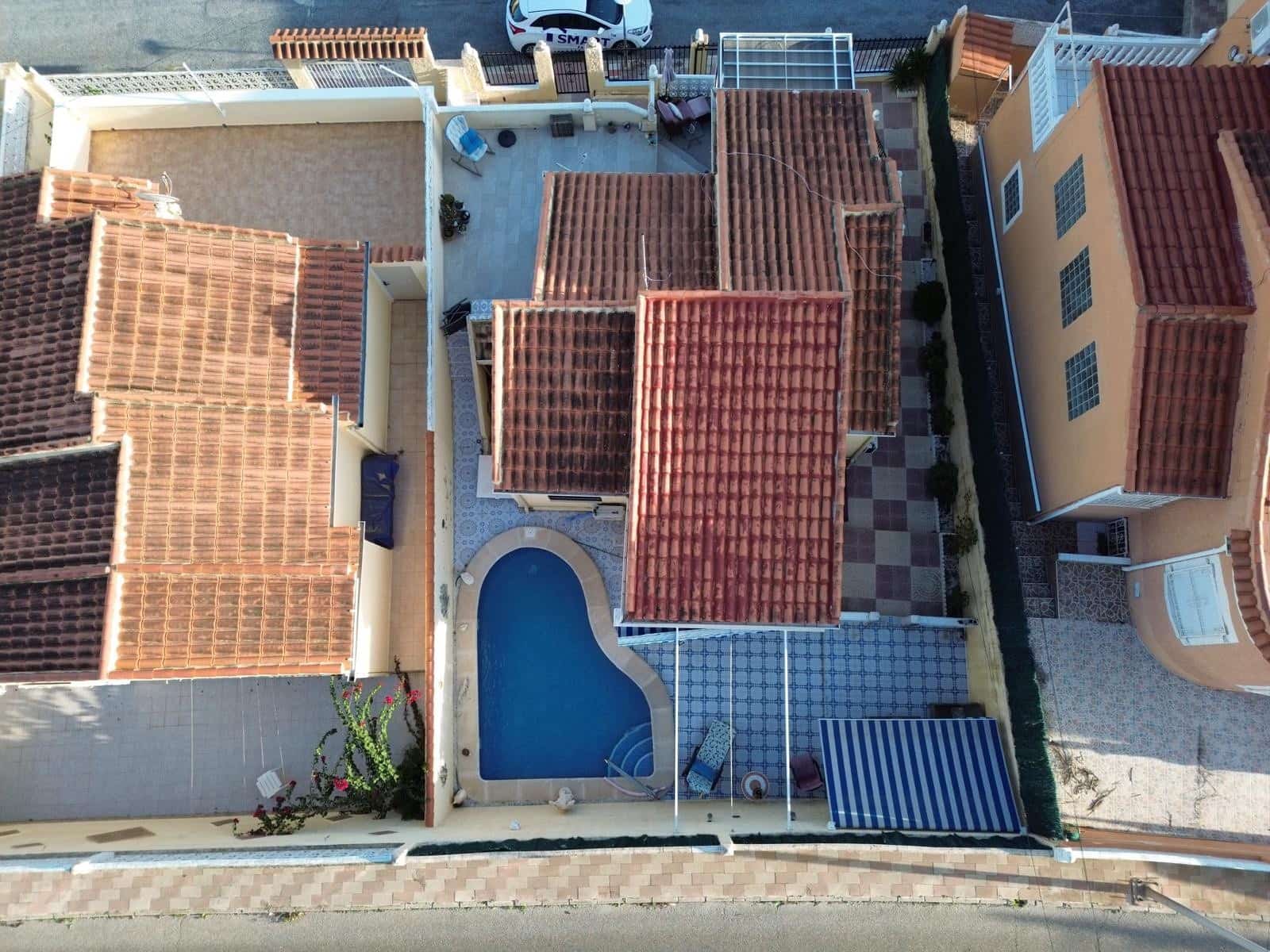 2 slaapkamer Villa te koop in La Marina met zwembad garage - € 250.000 (Ref: 10182224)