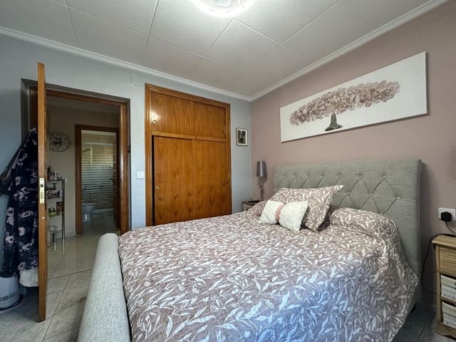 2 slaapkamer Villa te koop in La Marina, Elche / Elx met zwembad garage - € 250.000 (Ref: 10182224)