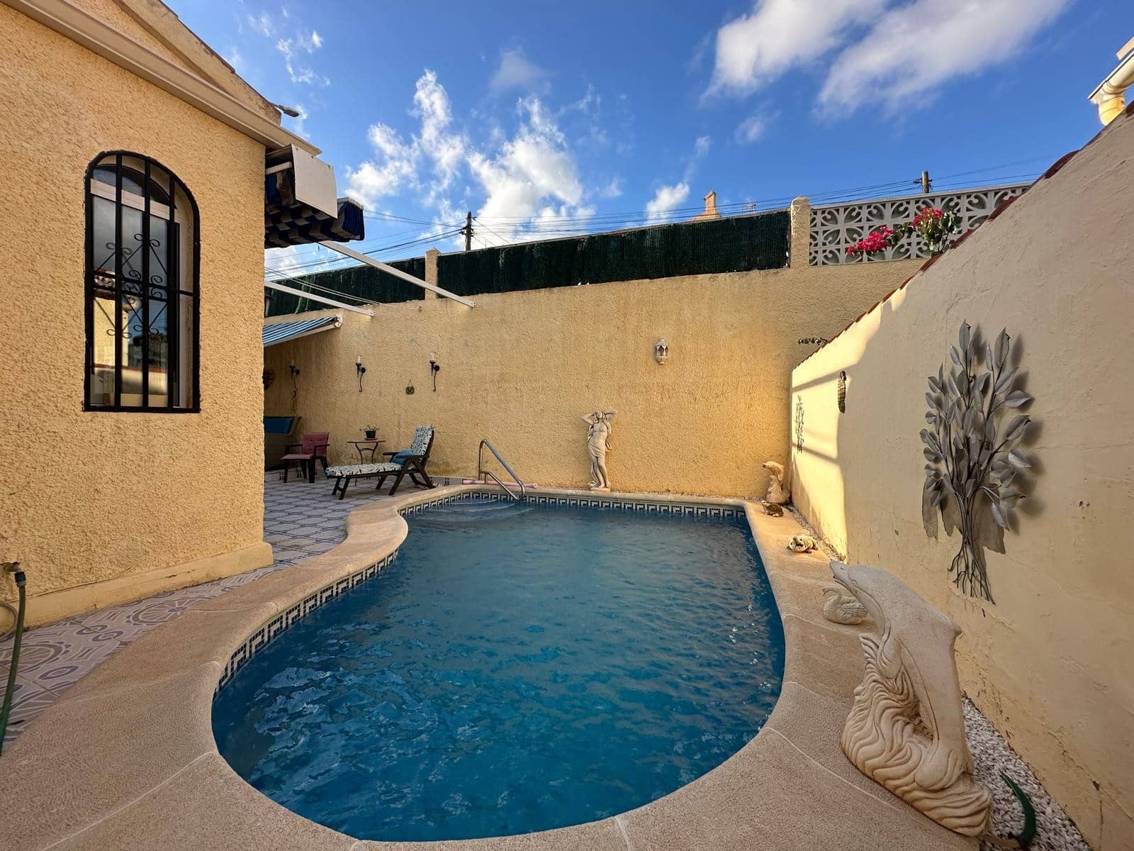 2 slaapkamer Villa te koop in La Marina met zwembad garage - € 250.000 (Ref: 10182224)