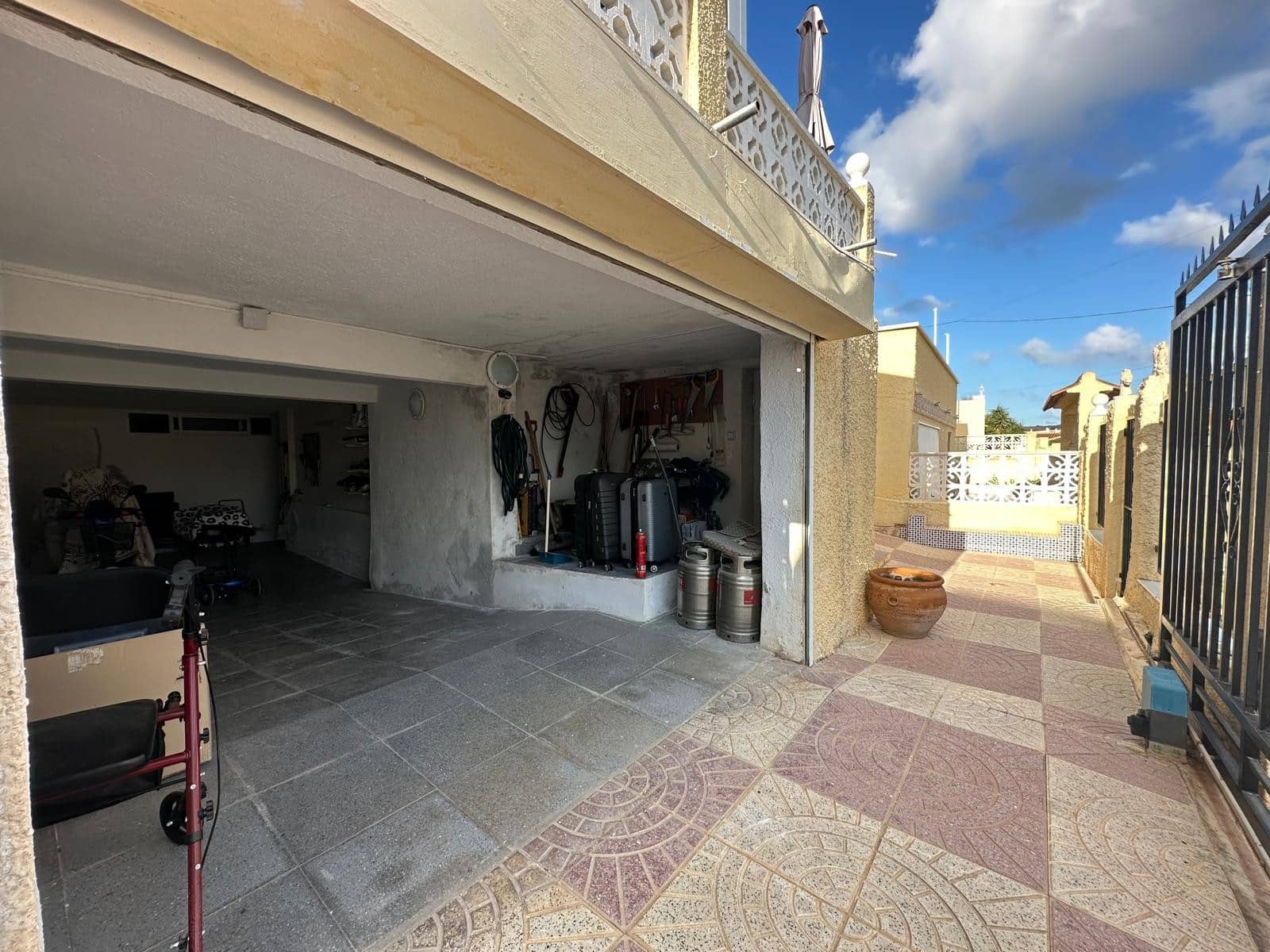 2 slaapkamer Villa te koop in La Marina met zwembad garage - € 250.000 (Ref: 10182224)