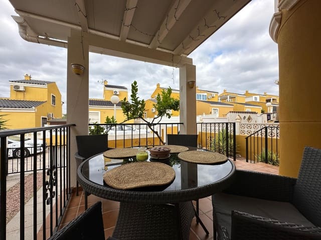 3 sypialnia Willa na sprzedaż w La Marina, Elche / Elx z basenem garażem - 195 000 € (Ref: 10183493)
