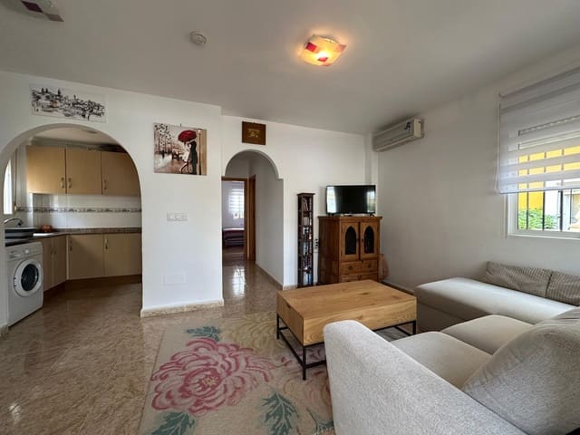 3 sypialnia Willa na sprzedaż w La Marina, Elche / Elx z basenem garażem - 195 000 € (Ref: 10183493)