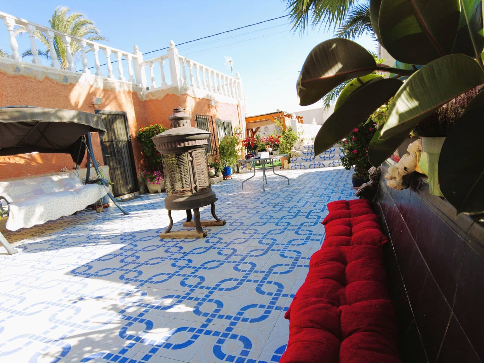 4 soveværelse Finca/Landehus til salg i Elche / Elx med swimmingpool - € 395.000 (Ref: 3595412)