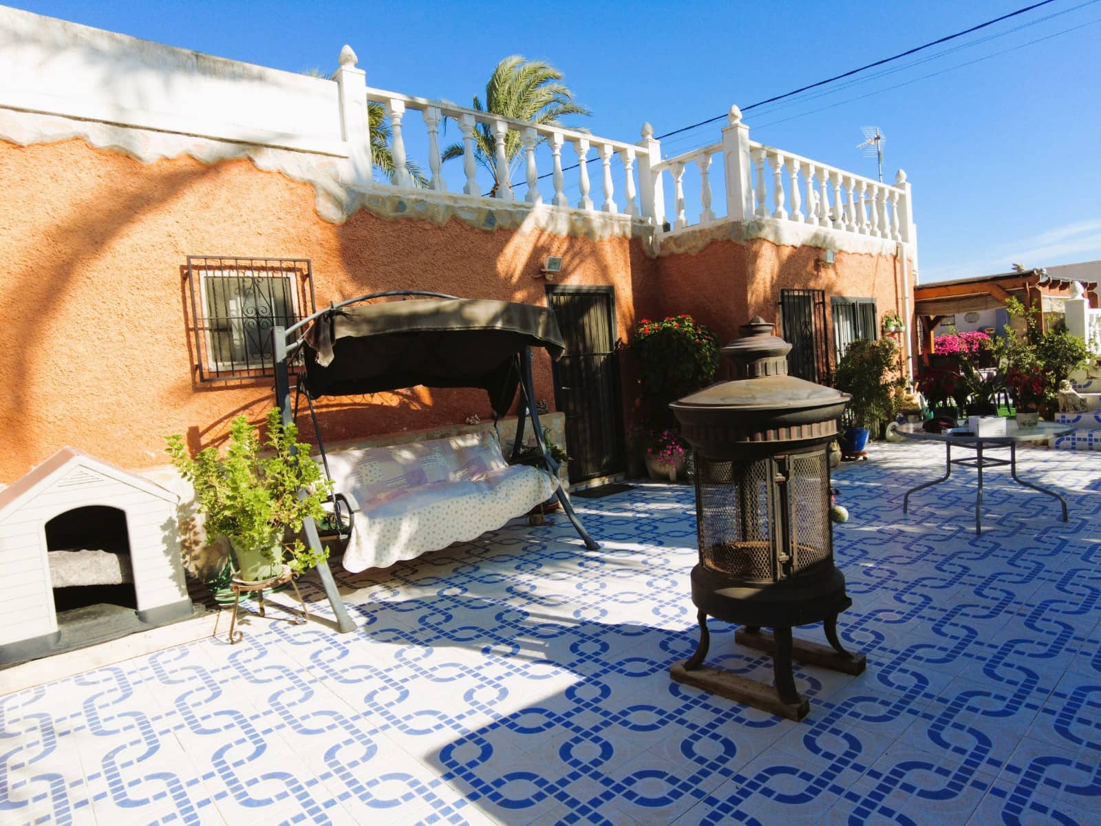 4 soveværelse Finca/Landehus til salg i Elche / Elx med swimmingpool - € 395.000 (Ref: 3595412)